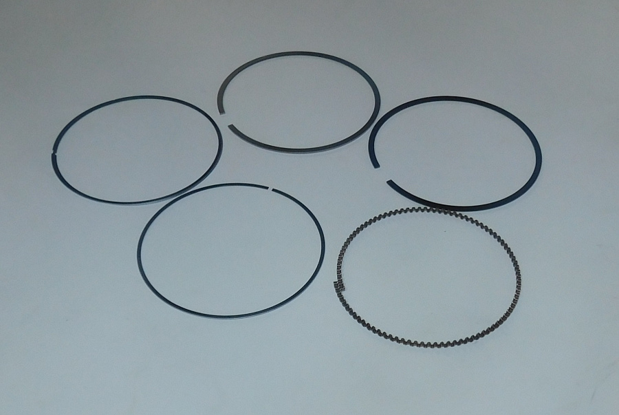 Кольца поршневые SGG 7000(..)-7500(..),KP460E (к-т из 5 шт.) / Piston rings, kit (13400)