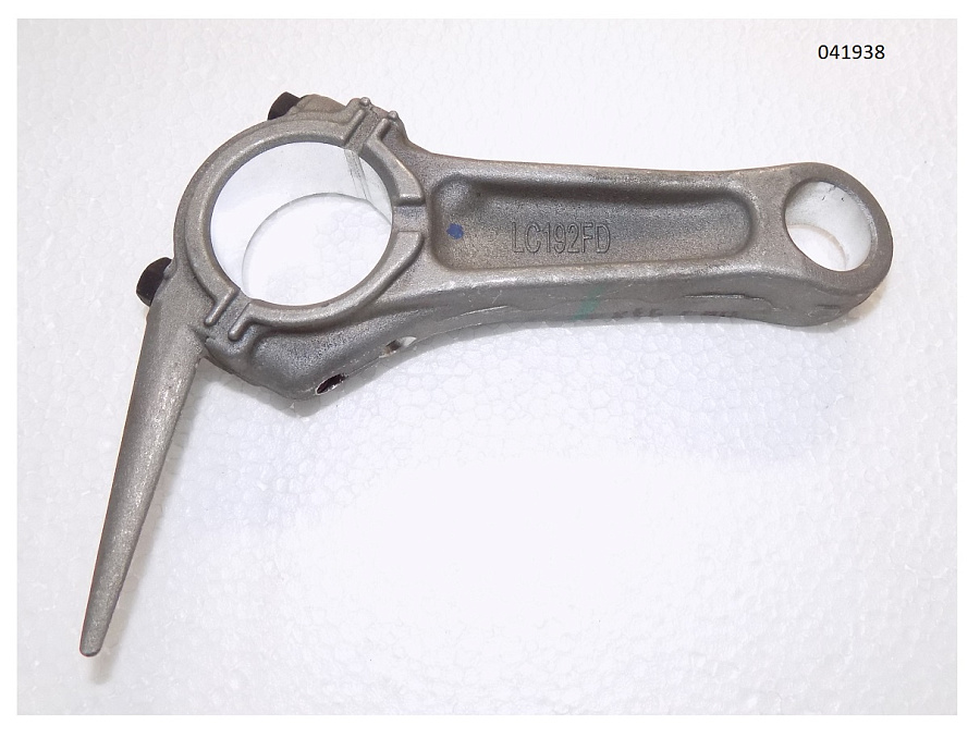 Шатун в сборе SGG 9000(.L.),LC192FD / Connecting rod (130150143-0001)