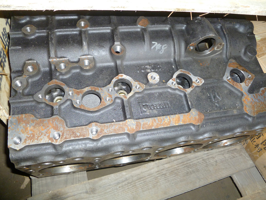 Блок цилиндров (D=105 мм) двигателя TDQ 38 4L/Cylinder Block