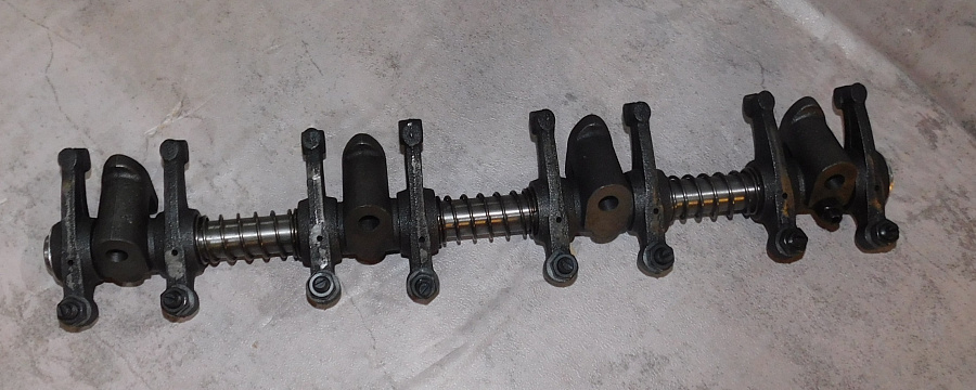 Ось коромысел в сборе с коромыслами,стойками,пружинамTDA-N30 4LT/Valve rocker shaft assy(фото 003062