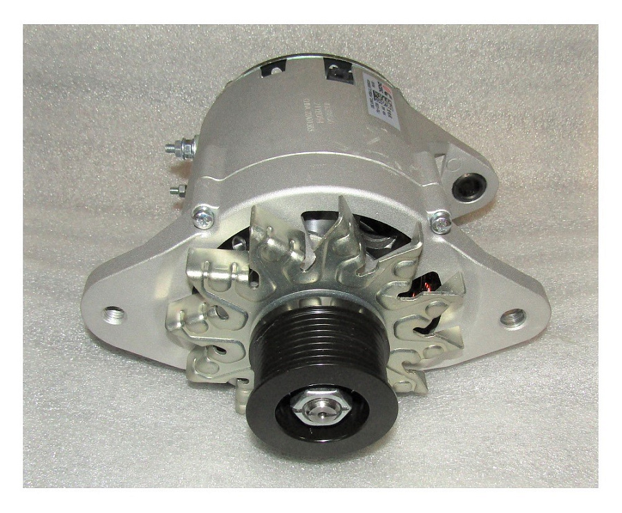 Генератор зарядный Cummins 6BTA/Charging alternator ( DCEC-FDJ 28V, 45A )