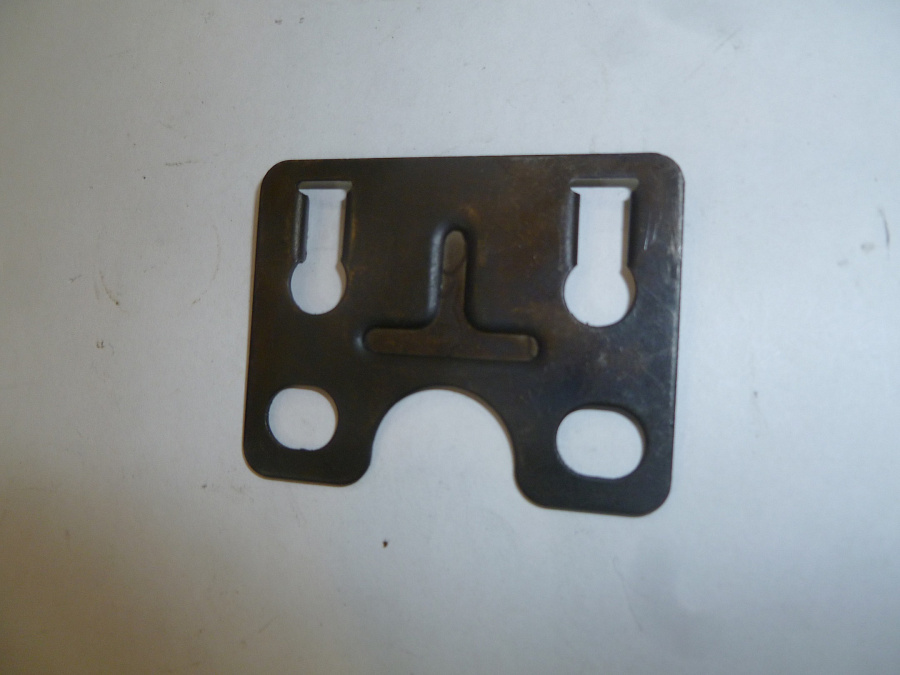 Пластина направляющая штанг GX390 (188F)/Push rod guide plate GX390 (188F)
