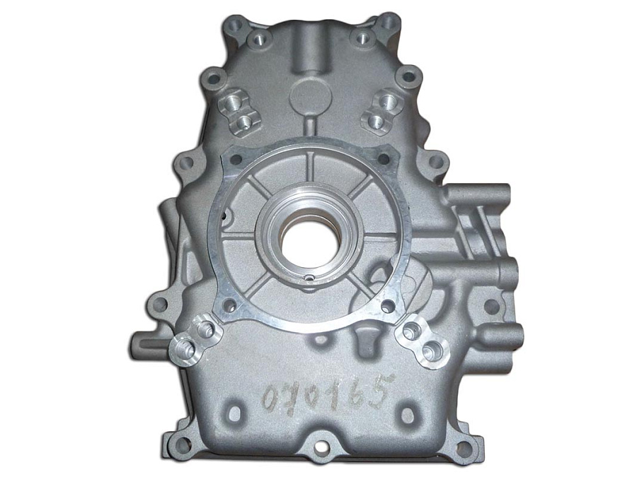 Крышка блока цилиндров KG690 / Crankcase cover (KG670-01006)