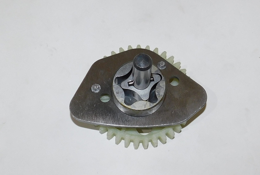 Насос масляный SGG 10000(..),2V78F-2 / Oil pump Assy (15100)