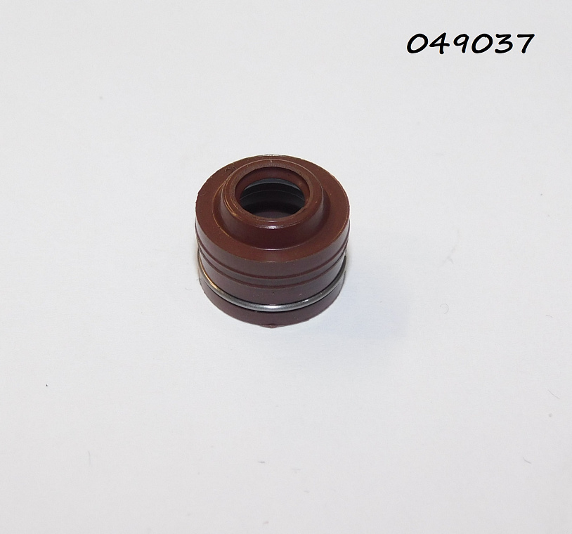Колпачок маслосъемный SGG 3000Si-6000Si(ESi),SH140,SV320B Sc / Valve oil seal (34018-00005-00)